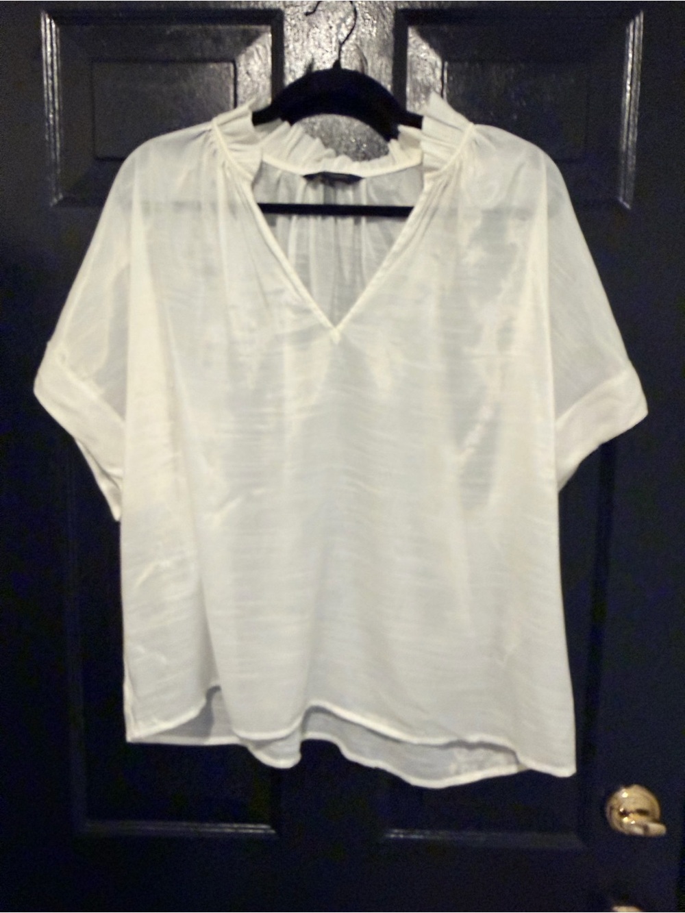 Banana Republic White V-Neck Short Sleeve Blouse